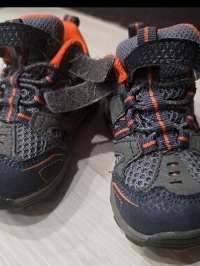 Kids Athletic Shoes - Gray and Orange Merrell